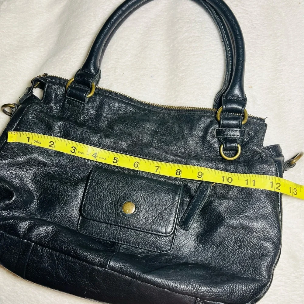 LIEBESKIND Elegant Black Women’s Handbag‎ - Picture 7 of 10